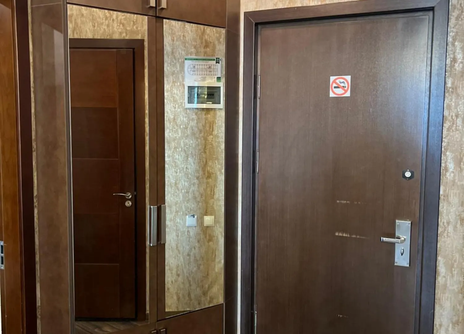 Apart Hotel Black Sea Towers Batumi 0*,